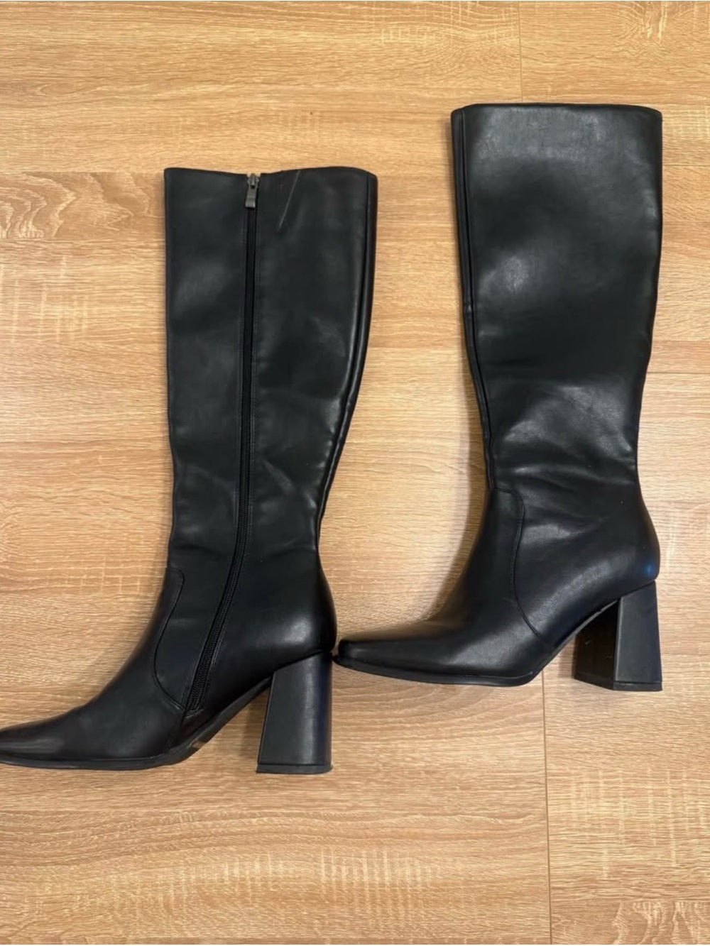 Black Knee-High Block Heel Boots - Women